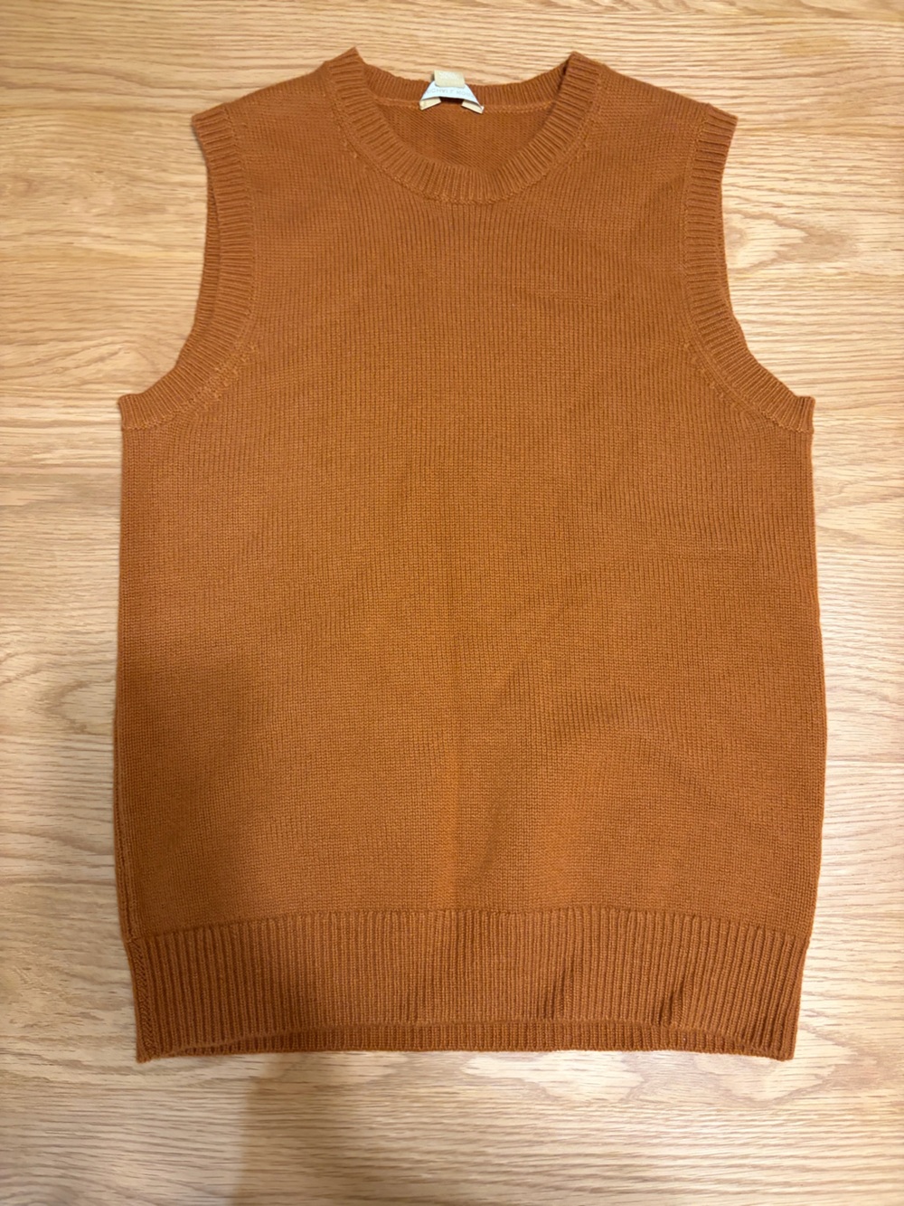 Cashmere Michael Kors Sleeveless Crewneck Sweater Vest in Rust